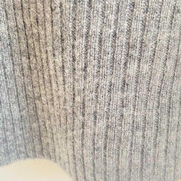 EQUIPMENT CASHMERE BUTTON FRONT ELDER CARDIGAN XS - Picture 7 of 9